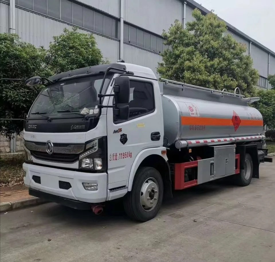 東風(fēng)國六7噸加油車