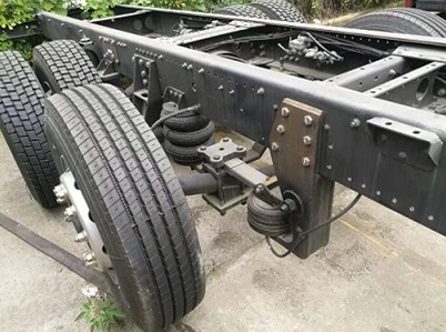 后懸架氣囊結構圖片