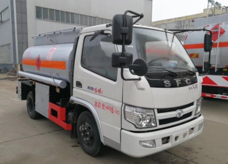 時(shí)風(fēng)藍(lán)牌2.8方加油車圖片