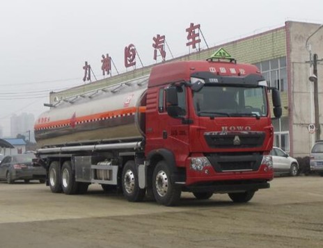 國六重汽豪沃T5G前四后八鋁合金油罐車圖片