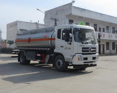 國六東風天錦油罐車圖片 國六東風天錦油罐車圖片