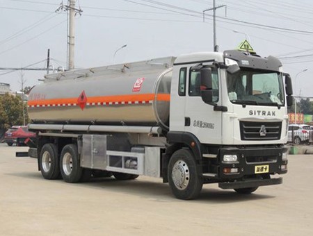 重汽汕德卡后雙橋鋁合金油罐車圖片